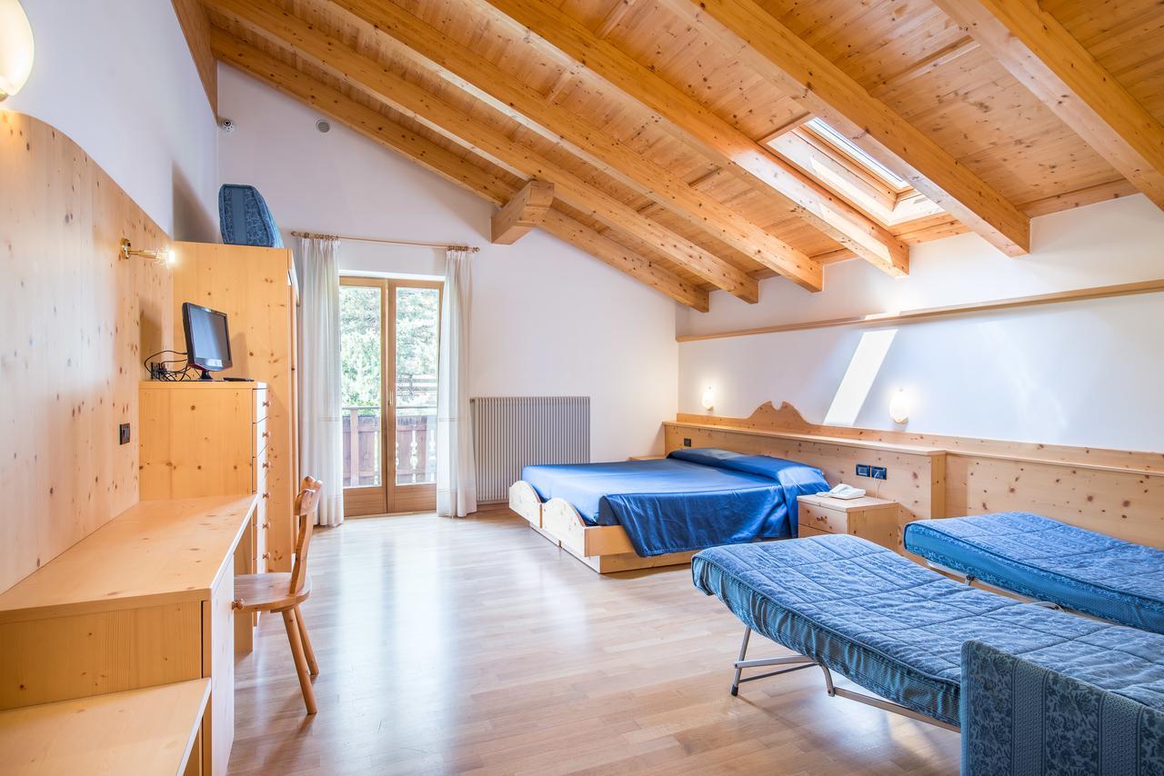 Al Pian Garni Hotel - B&B & Pizza Vattaro Εξωτερικό φωτογραφία