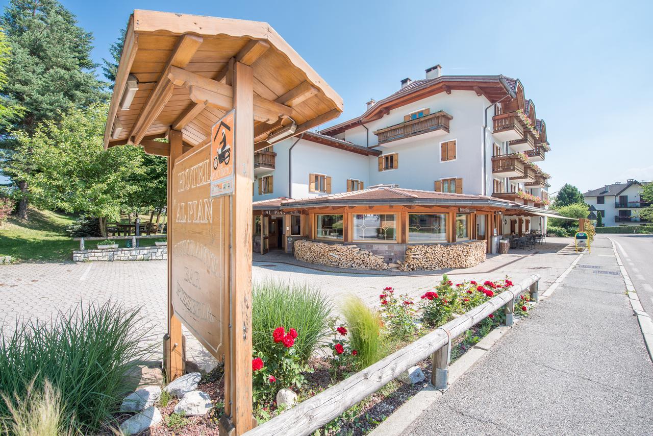 Al Pian Garni Hotel - B&B & Pizza Vattaro Εξωτερικό φωτογραφία